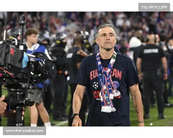 恩里克的轮换策略：合理分配时间应对密集赛程，目标欧冠